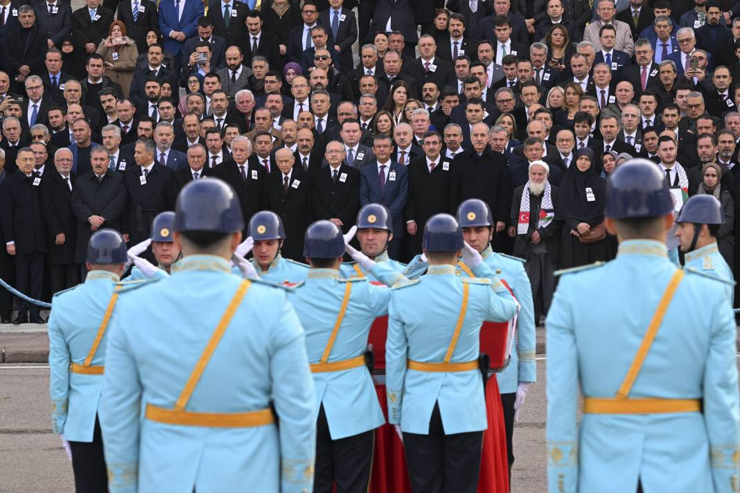 Hasan Bitmez için Meclis'te cenaze töreni. Babası Filistin atkısıyla uğurladı - Resim: 25